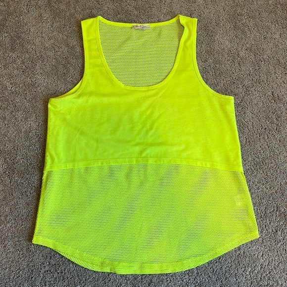 Jessica Simpson Tops - Jessica Simpson workout tank top
